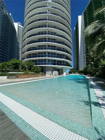 488 NE 18th Street Miami FL 33132