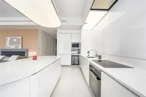 3315 Collins Avenue Miami Beach FL 33140