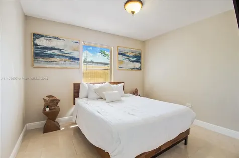 110 NW 125th Street North Miami FL 33168
