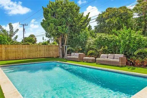 110 NW 125th Street North Miami FL 33168