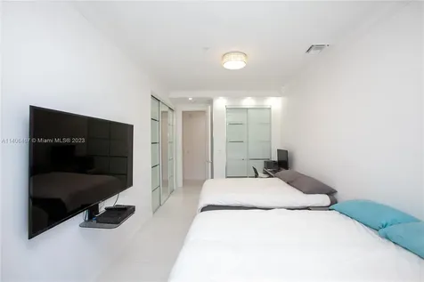 6000 Island Boulevard Aventura FL 33160