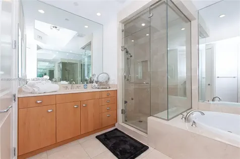 6000 Island Boulevard Aventura FL 33160