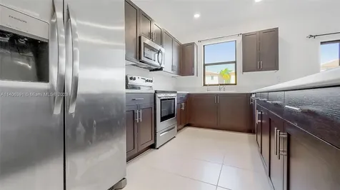 25490 SW 108th Court Homestead FL 33032