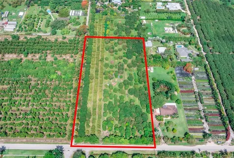 24350 SW 182nd Avenue Miami FL 33031
