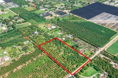 24350 SW 182nd Avenue Miami FL 33031