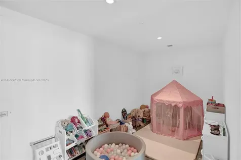 3131 NE 7th Avenue Miami FL 33137
