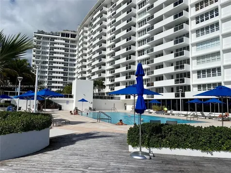 100 Lincoln Road Miami Beach FL 33139