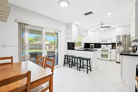 7601 NW 12th Court Plantation FL 33322