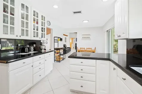 7601 NW 12th Court Plantation FL 33322