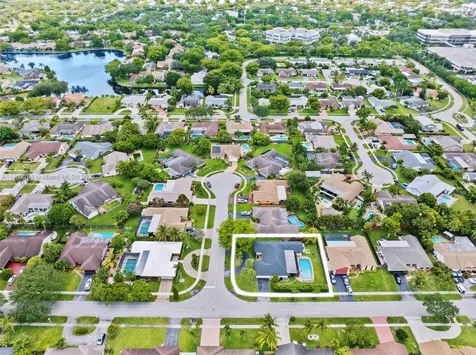 7601 NW 12th Court Plantation FL 33322
