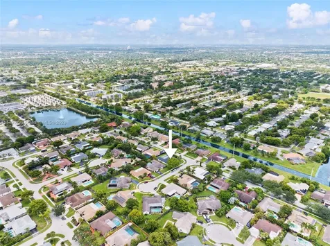7601 NW 12th Court Plantation FL 33322