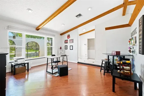 7601 NW 12th Court Plantation FL 33322