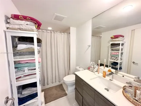 1100 S Miami Avenue Miami FL 33130