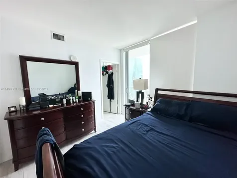 1100 S Miami Avenue Miami FL 33130