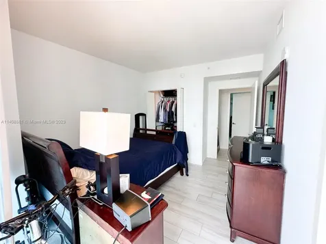 1100 S Miami Avenue Miami FL 33130