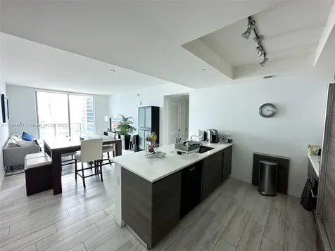 1100 S Miami Avenue Miami FL 33130