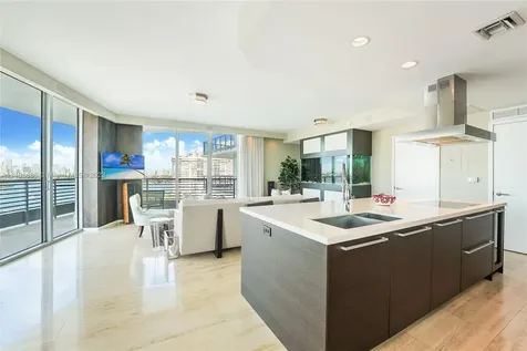 1445 16th Street Miami Beach FL 33139