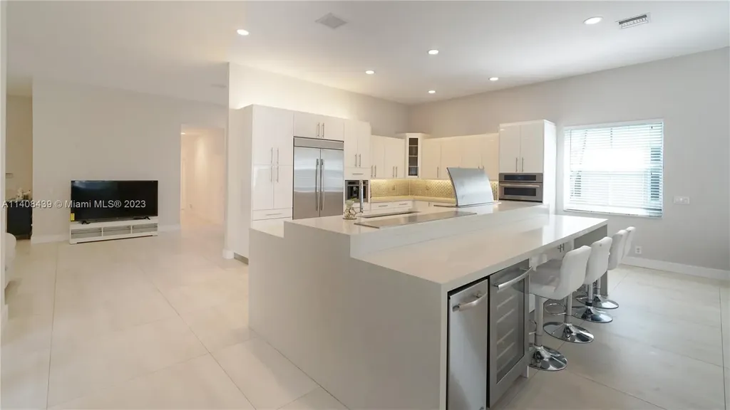 2211 Quail Roost Drive Weston FL 33327