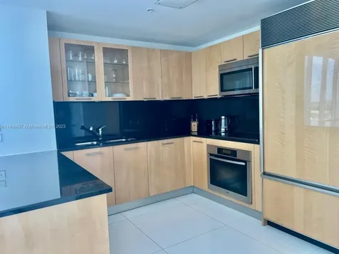 6899 Collins Avenue Miami Beach FL 33141