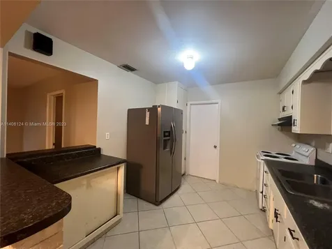 5507 SW 7th Court Margate FL 33068