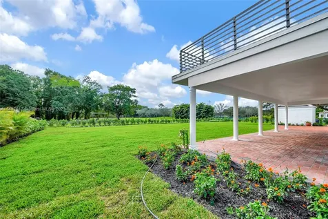 18090 SW 52nd Court Southwest Ranches FL 33331
