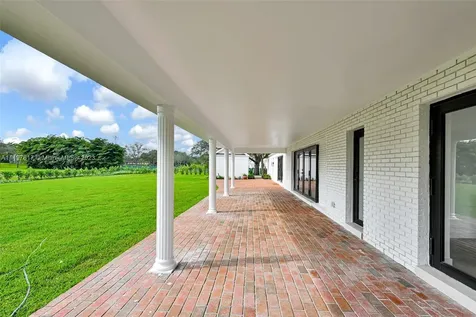 18090 SW 52nd Court Southwest Ranches FL 33331
