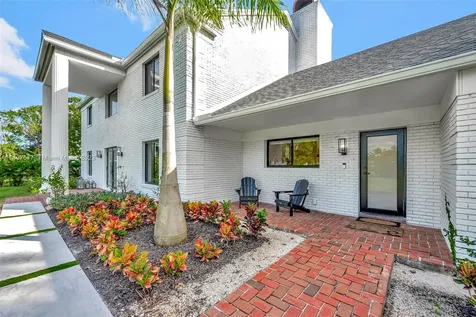 18090 SW 52nd Court Southwest Ranches FL 33331