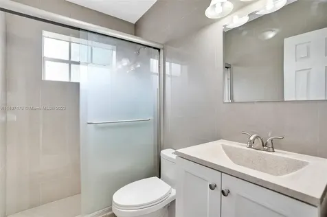 210 N 72nd Avenue Hollywood FL 33024