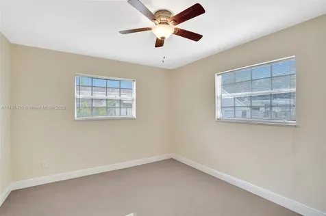 210 N 72nd Avenue Hollywood FL 33024