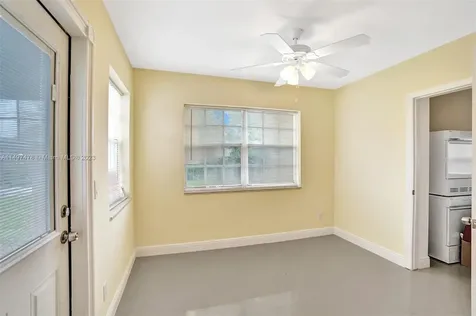 210 N 72nd Avenue Hollywood FL 33024