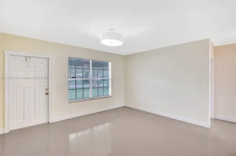 210 N 72nd Avenue Hollywood FL 33024