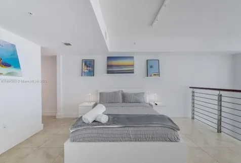 41 SE 5th Street Miami FL 33131