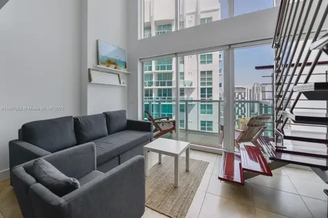 41 SE 5th Street Miami FL 33131