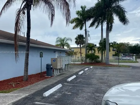 617 Ixoria Avenue Fort Pierce FL 34982