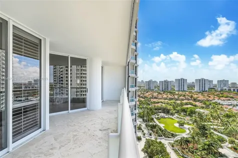 21150 NE 38th Avenue Miami FL 33180
