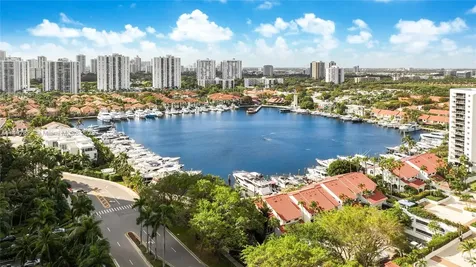 21150 NE 38th Avenue Miami FL 33180