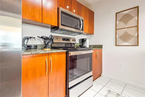 1200 Brickell Bay Drive Miami FL 33131