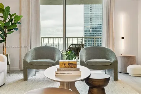 1200 Brickell Bay Drive Miami FL 33131