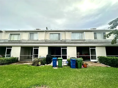 30 Key West Court Weston FL 33326