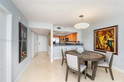 555 NE 15th Street Miami FL 33132