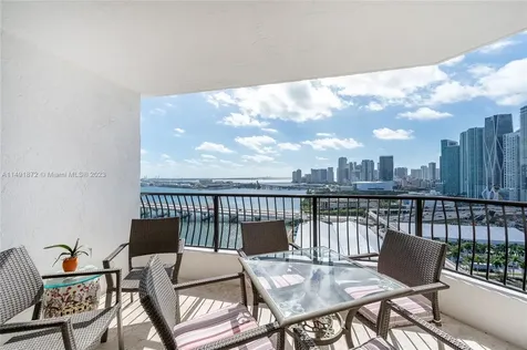 555 NE 15th Street Miami FL 33132