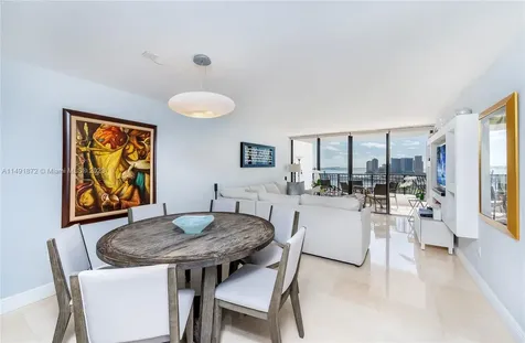 555 NE 15th Street Miami FL 33132