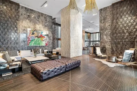 2201 Collins Avenue Miami Beach FL 33139