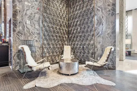 2201 Collins Avenue Miami Beach FL 33139