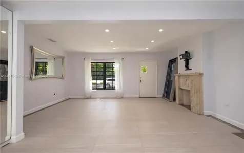 9 Campina Court Coral Gables FL 33134