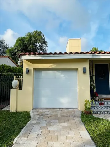 9 Campina Court Coral Gables FL 33134