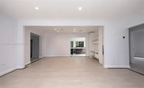 9 Campina Court Coral Gables FL 33134
