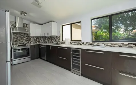 9 Campina Court Coral Gables FL 33134