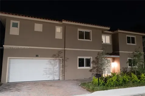3562 Forest View Circle Dania Beach FL 33312