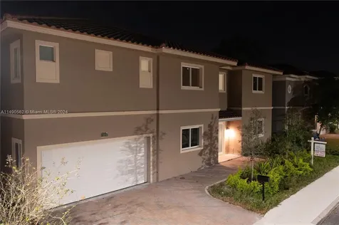 3562 Forest View Circle Dania Beach FL 33312